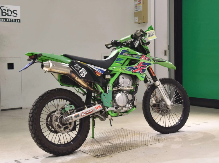 Мотоцикл Kawasaki KLX250