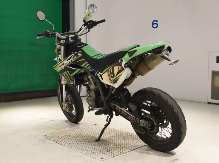 Мотоцикл Kawasaki D-TRACKER250