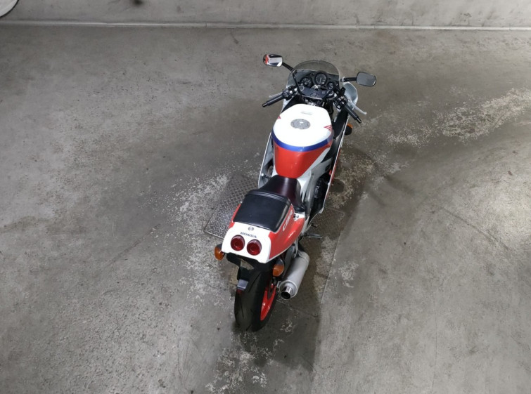 Мотоцикл Honda CBR250RR с пробегом 17042 km