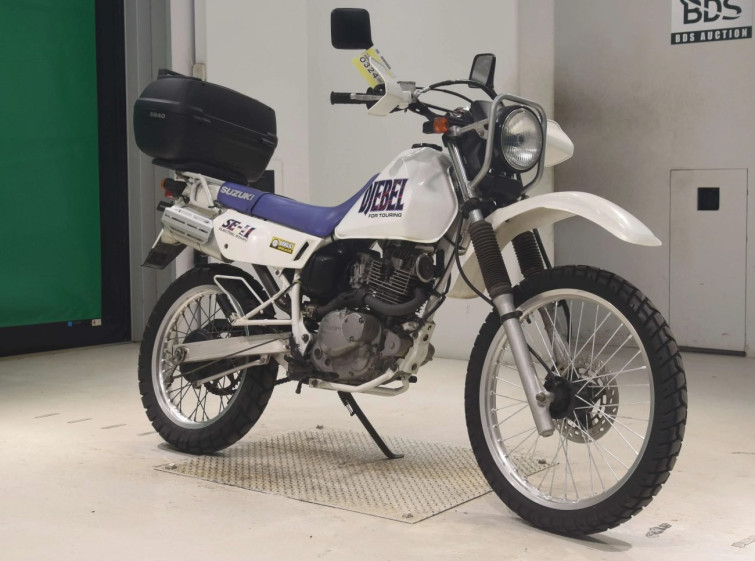 Мотоцикл Suzuki DJEBEL200 с пробегом 10347 km