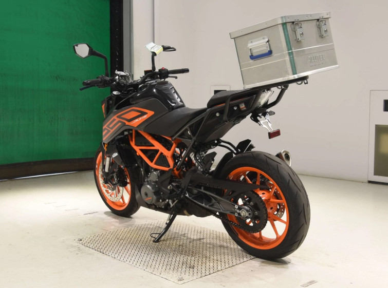 Мотоцикл KTM 250 DUKE с пробегом 5491 km