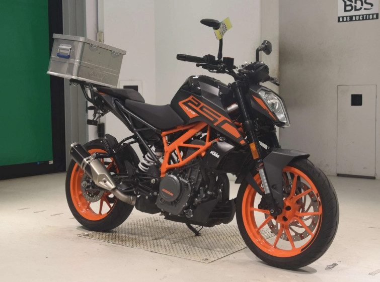 Мотоцикл KTM 250 DUKE с пробегом 5491 km