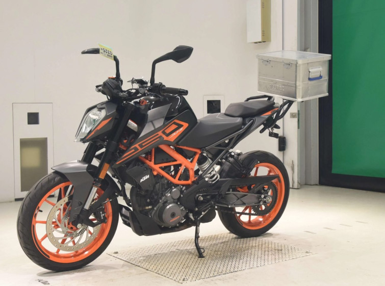 Мотоцикл KTM 250 DUKE с пробегом 5491 km