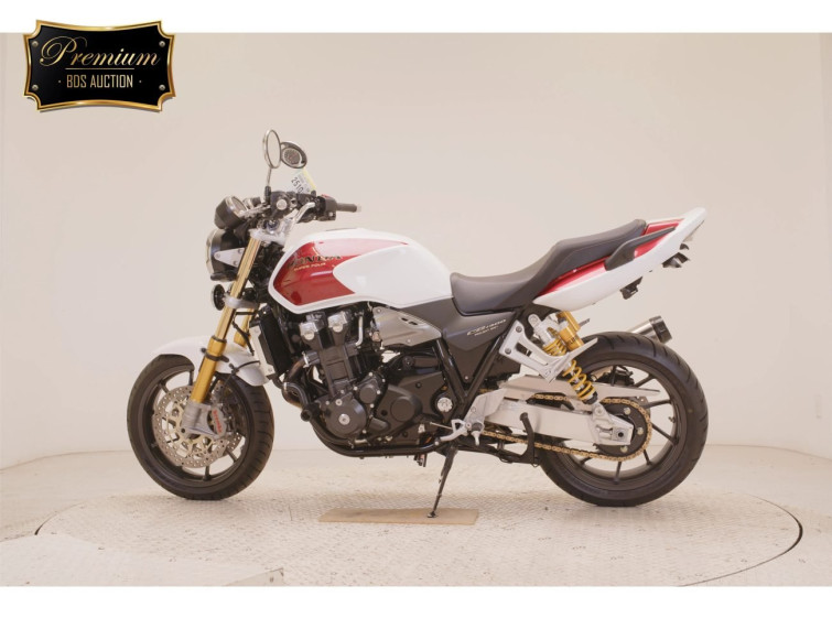 Мотоцикл Honda CB1300SF з пробігом 5338 km