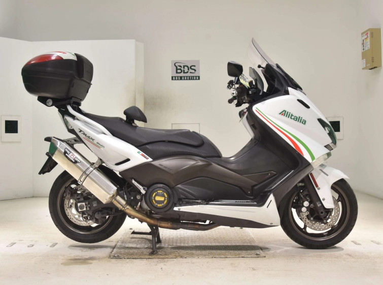Мотоцикл Yamaha T-MAX530A с пробегом 68094 km