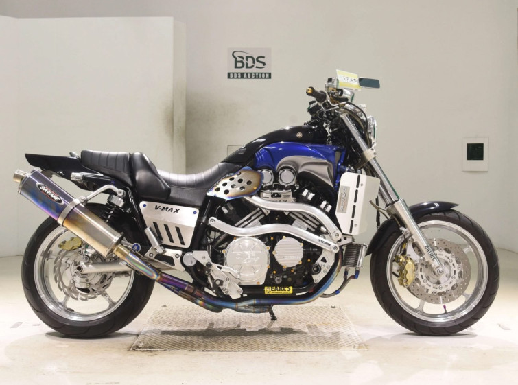 Мотоцикл Yamaha V-MAX1200 з пробігом 15762 m