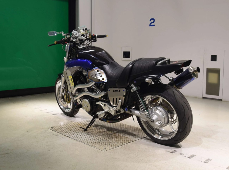 Мотоцикл Yamaha V-MAX1200 з пробігом 15762 m