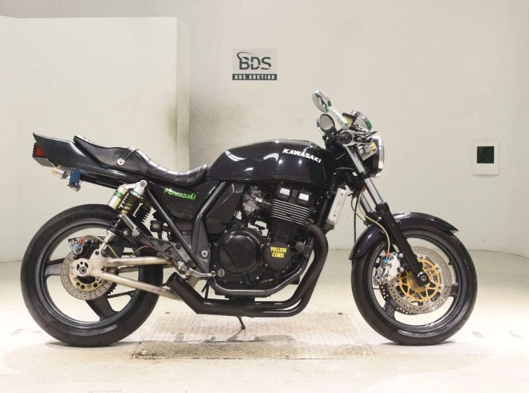 Мотоцикл Kawasaki ZRX400 з пробігом 6710 km