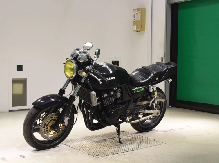 Мотоцикл Kawasaki ZRX400 з пробігом 6710 km