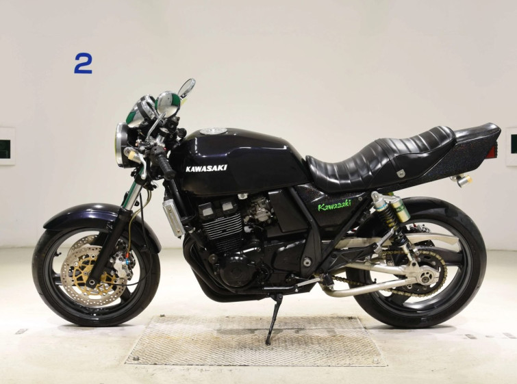 Мотоцикл Kawasaki ZRX400 з пробігом 6710 km
