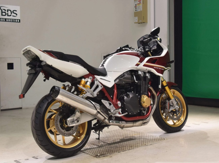 Мотоцикл Honda CB1300SF BOLDOR з пробігом 6884 km
