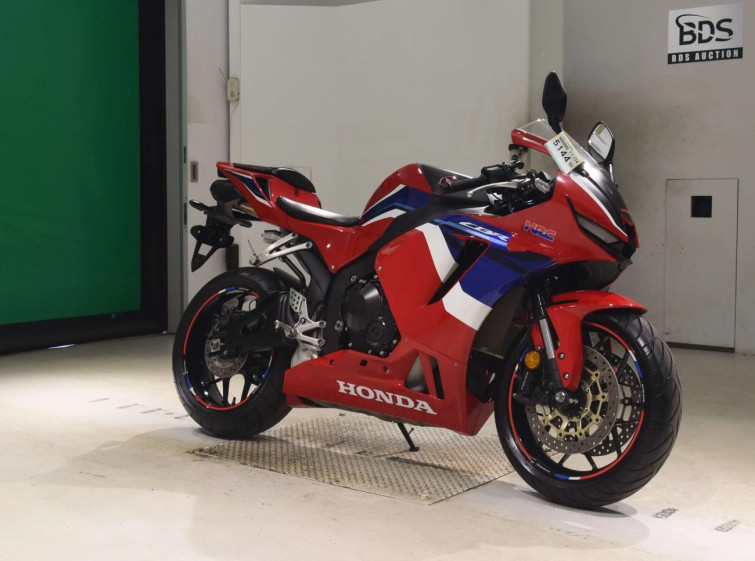 Мотоцикл Honda CBR600RR с пробегом 9966 km
