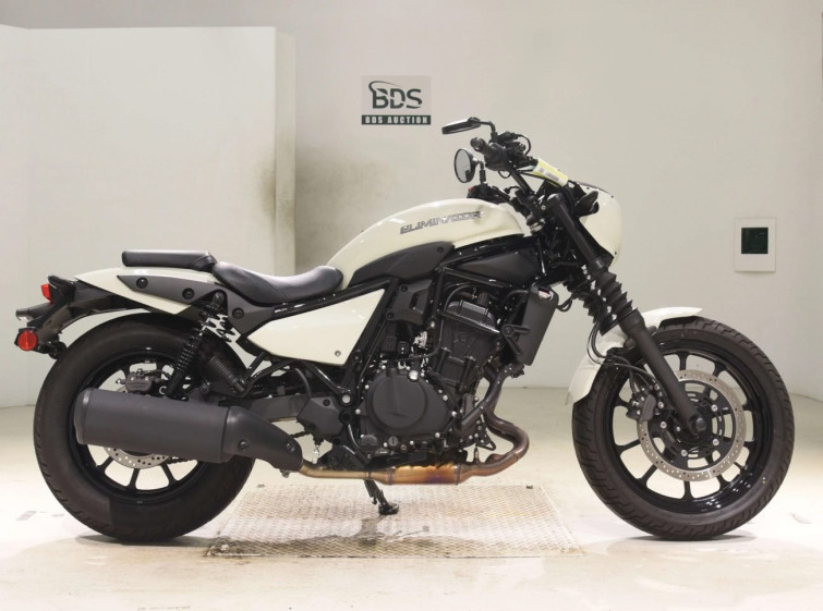 Мотоцикл Kawasaki ELIMINATOR 400SE з пробігом 1647 km