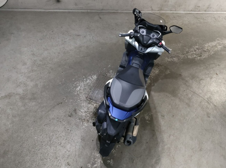 Мотоцикл Honda FORZA с пробегом 73383 km