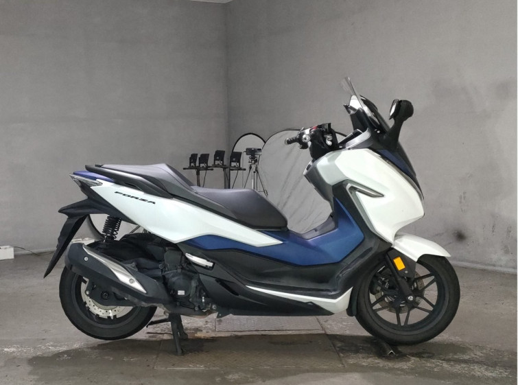 Мотоцикл Honda FORZA с пробегом 73383 km