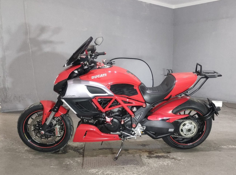 Мотоцикл Ducati DIAVEL с пробегом 29055 km
