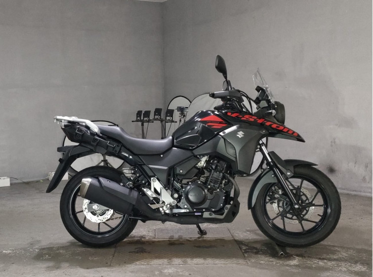 Мотоцикл Suzuki V-STROM DL250 з пробігом 5301 km