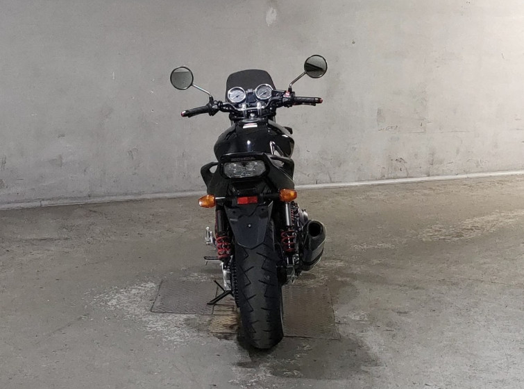 Мотоцикл Honda CB400SFV з пробігом 8394 km