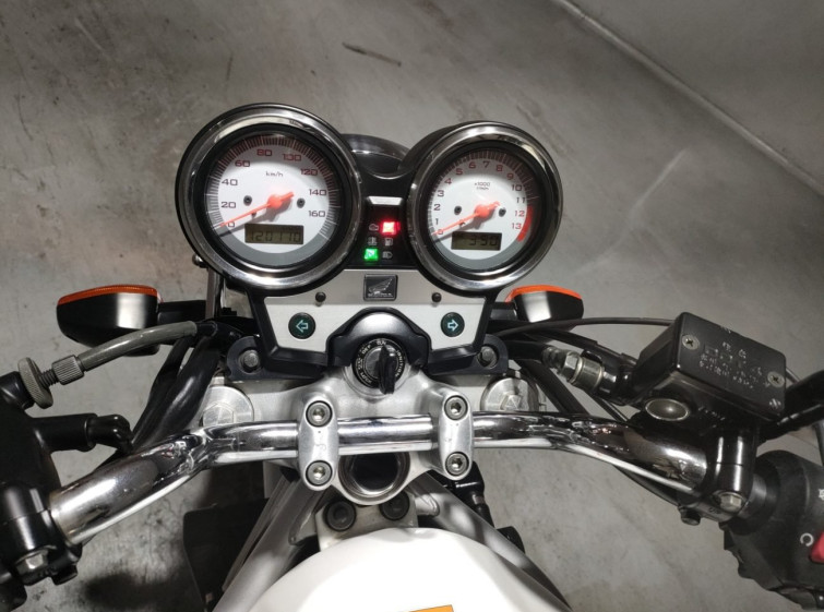 Мотоцикл Honda VTR250 з пробігом 120110 km