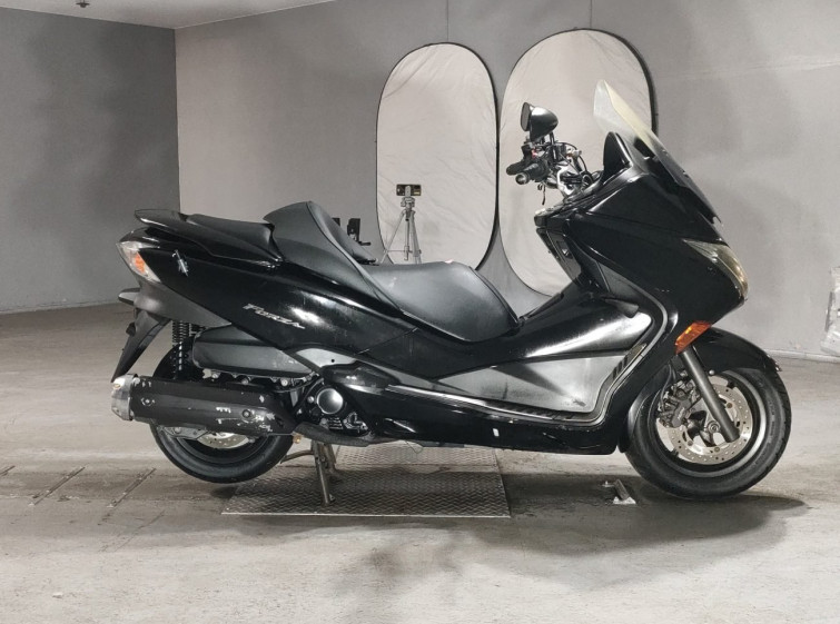 Мотоцикл Honda FORZA Z