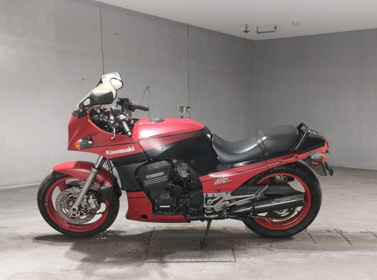 Мотоцикл Kawasaki GPZ900R з пробігом 10418 km