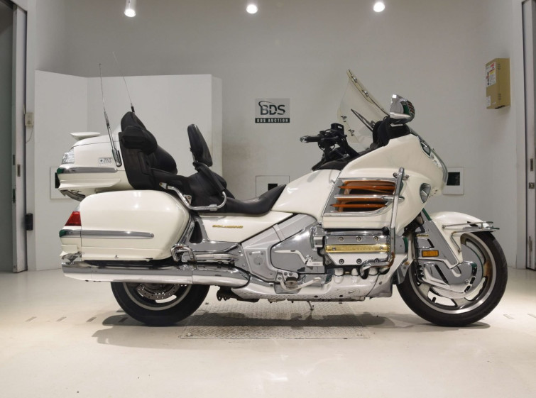 Мотоцикл Honda GL1800 с пробегом 95871 km