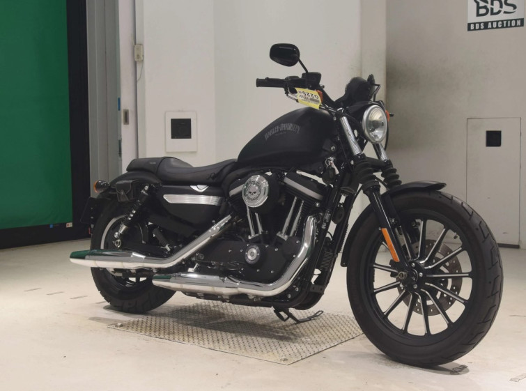 Мотоцикл HD SPORTSTER IRON XL883N с пробегом 1450 km