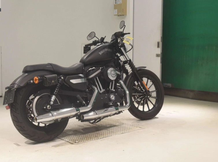 Мотоцикл HD SPORTSTER IRON XL883N с пробегом 1450 km