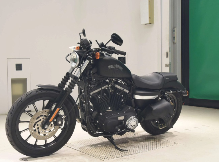 Мотоцикл HD SPORTSTER IRON XL883N с пробегом 1450 km