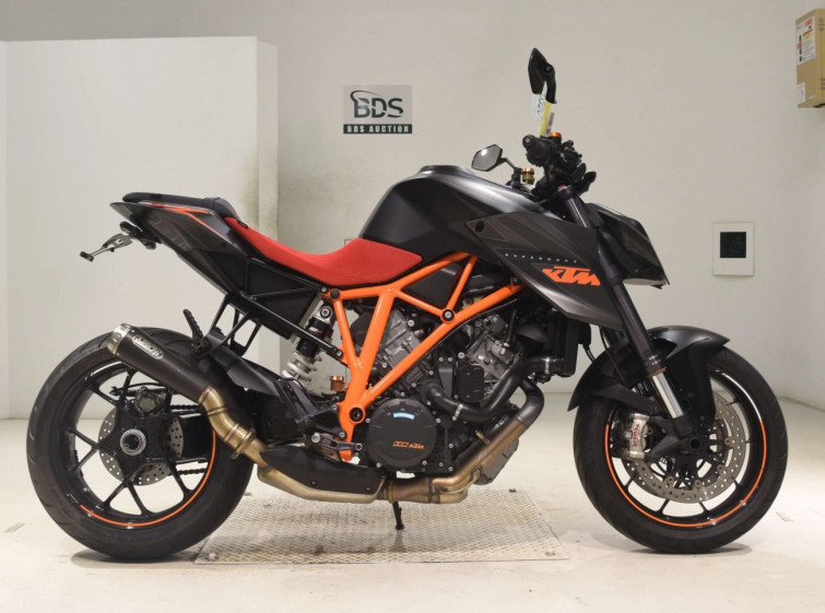 Мотоцикл KTM 1290 SUPERDUKE RENGINE с пробегом 11477 km