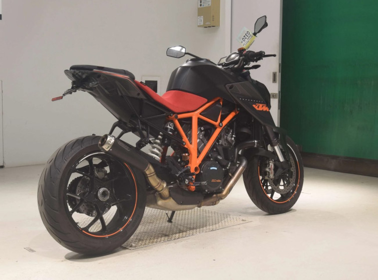 Мотоцикл KTM 1290 SUPERDUKE RENGINE с пробегом 11477 km