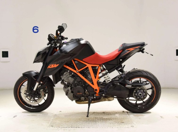 Мотоцикл KTM 1290 SUPERDUKE RENGINE с пробегом 11477 km