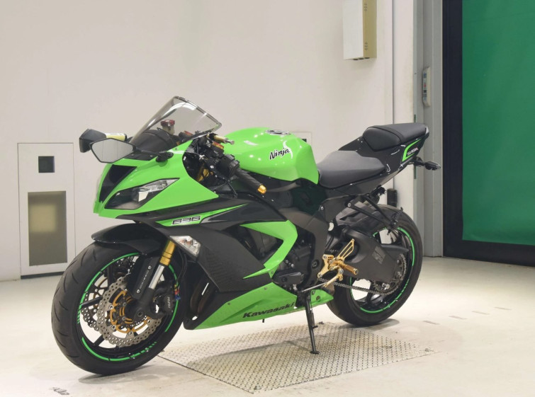 Мотоцикл Kawasaki ZX-6RA з пробігом 16777 km