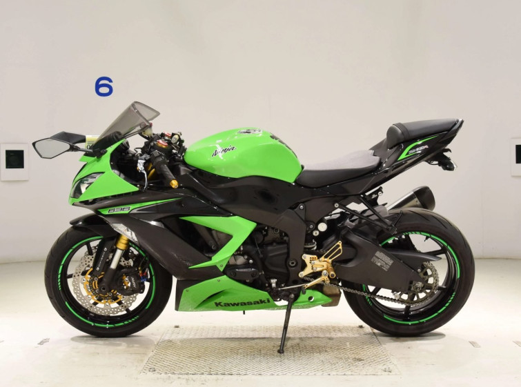 Мотоцикл Kawasaki ZX-6RA з пробігом 16777 km