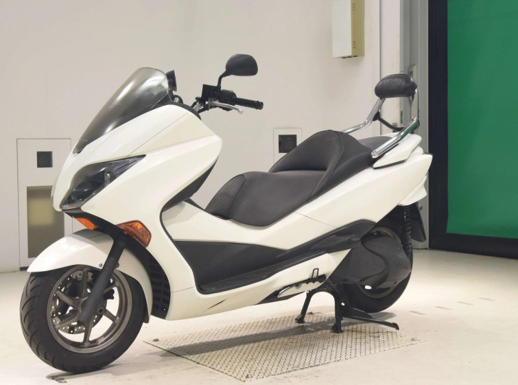 Мотоцикл Honda FORZA Z з пробігом 8459 km