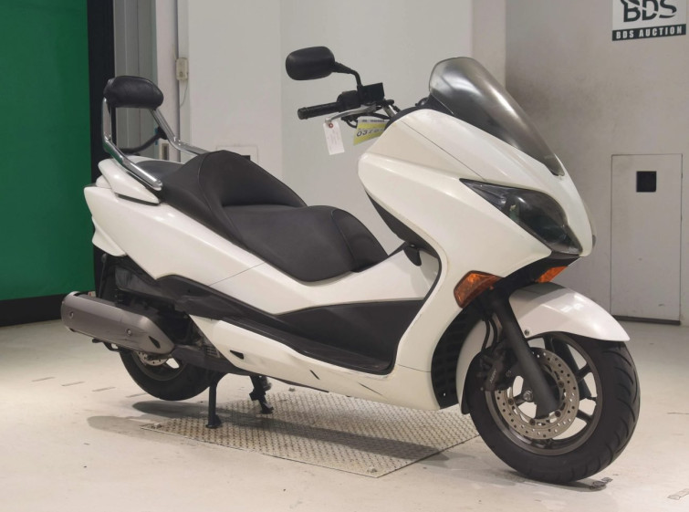 Мотоцикл Honda FORZA Z з пробігом 8459 km