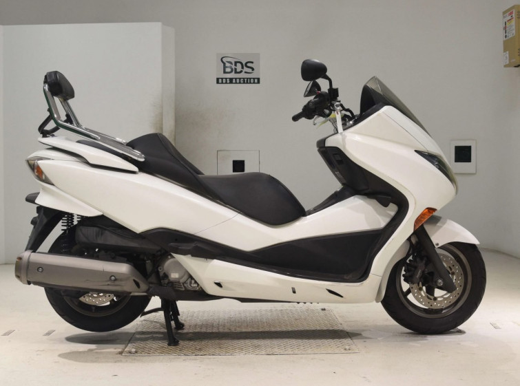 Мотоцикл Honda FORZA Z з пробігом 8459 km
