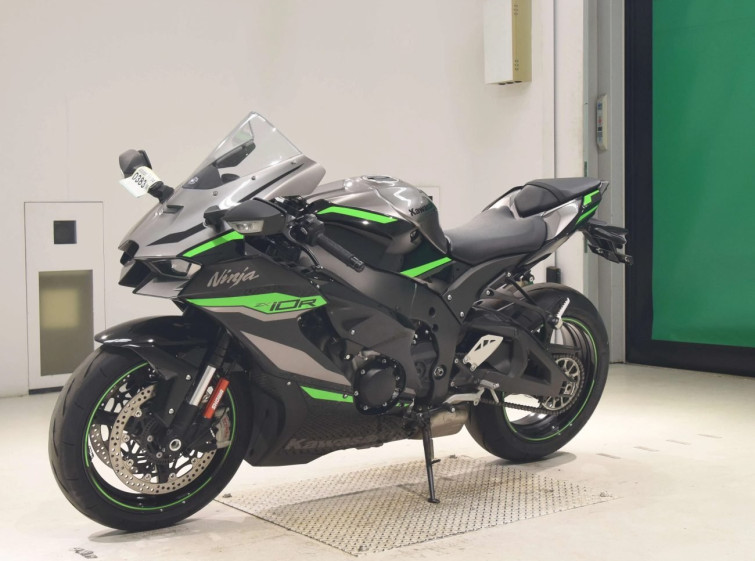 Мотоцикл Kawasaki NINJA ZX-10R с пробегом 14625 km
