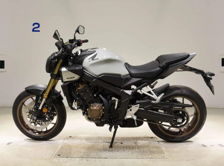 Мотоцикл Honda CB650R-2E CLUTCH с пробегом 1 km