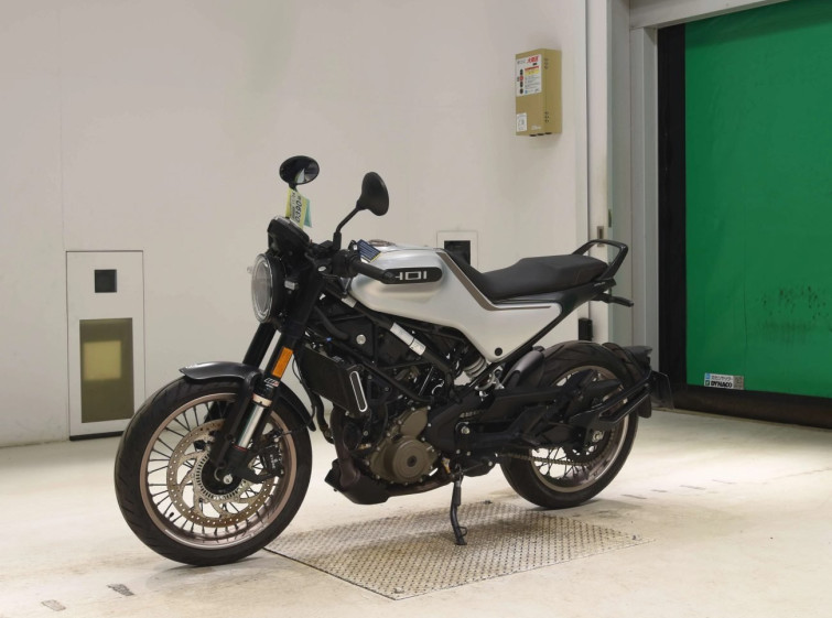 Мотоцикл Husqvarna VITPILEN 401 с пробегом 1267 km