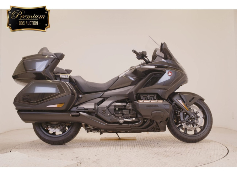 Мотоцикл Honda GL1800 з пробігом 13 km