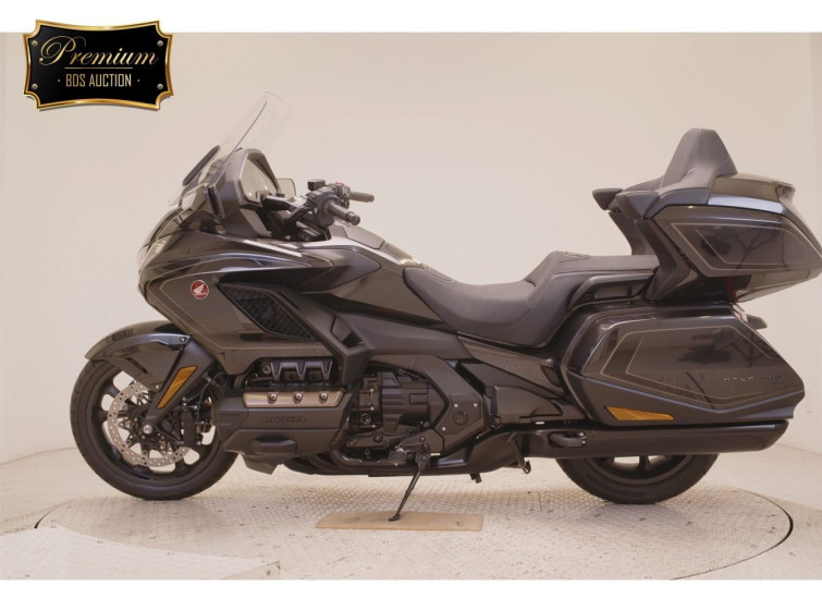 Мотоцикл Honda GL1800 з пробігом 13 km