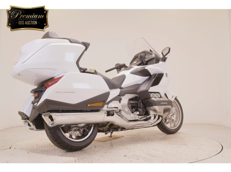 Мотоцикл Honda GL1800 TOUR D з пробігом 33 km