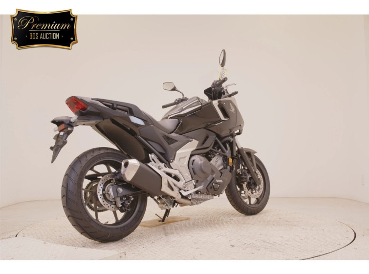 Мотоцикл Honda NC750XDCTA з пробігом 18 km