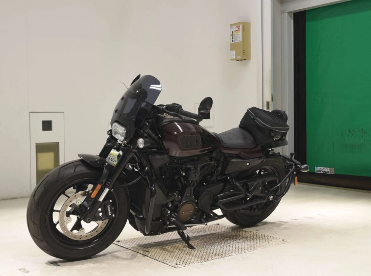 Мотоцикл HD RH1250S з пробігом 723 km