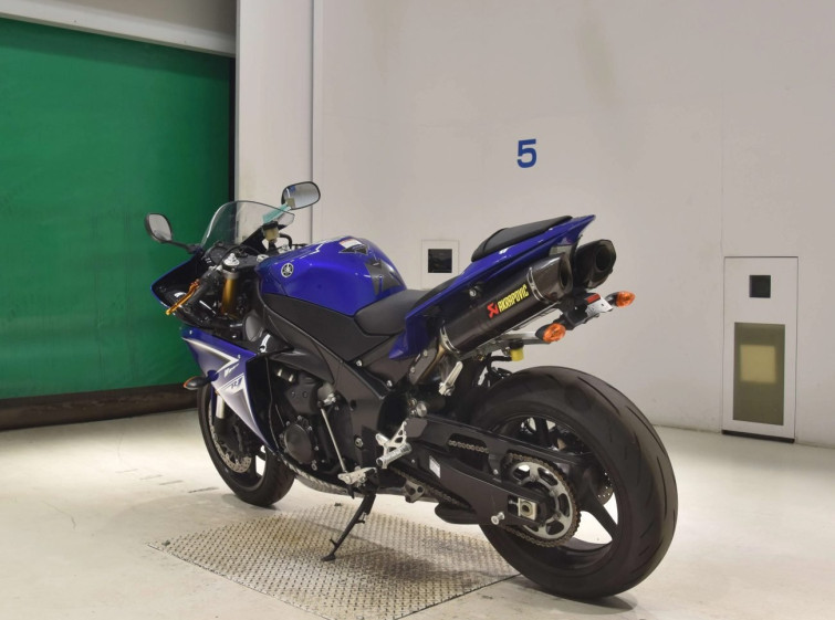 Мотоцикл Yamaha YZF-R1