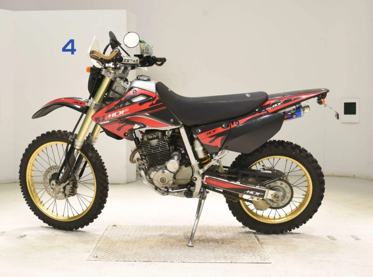 Мотоцикл Honda XR250