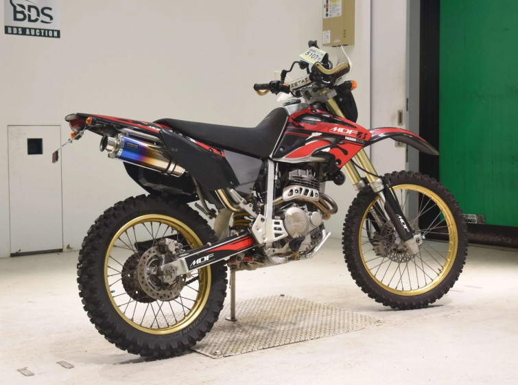 Мотоцикл Honda XR250
