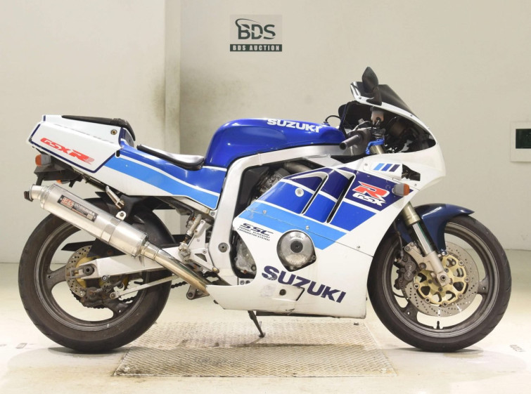 Мотоцикл Suzuki GSX-R400 з пробігом 35099 km