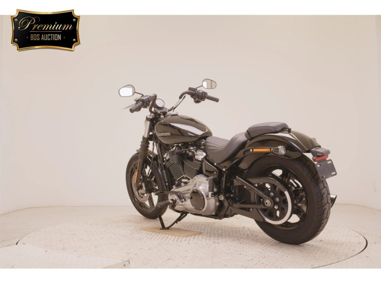 Мотоцикл HD STREETBOB FXBB1750 с пробегом 3355 km